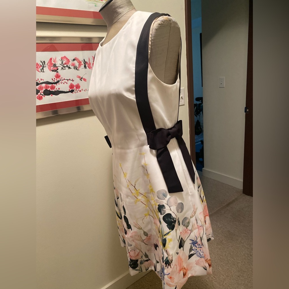 Ted Baker!!! - Picture 4 of 4